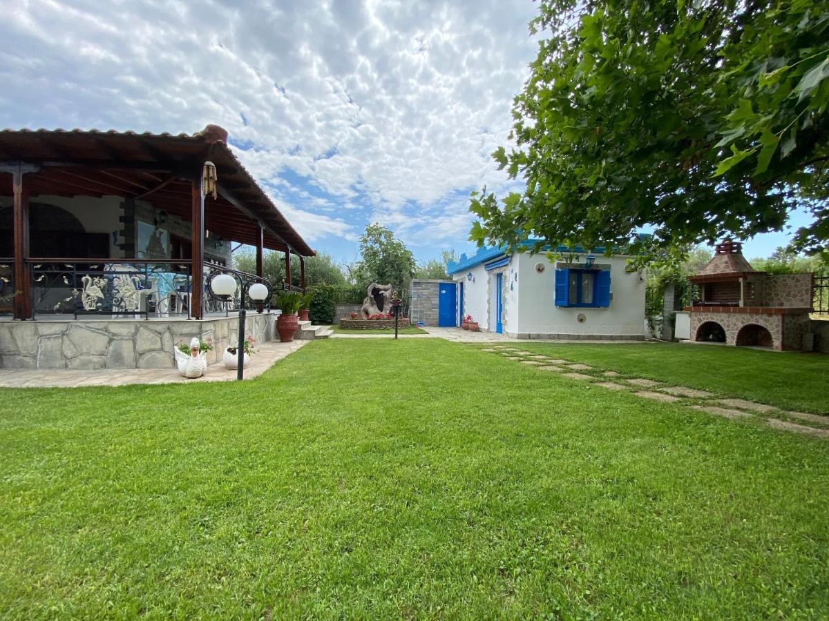 Beachfront Cottage Nea Triglia Экстерьер фото